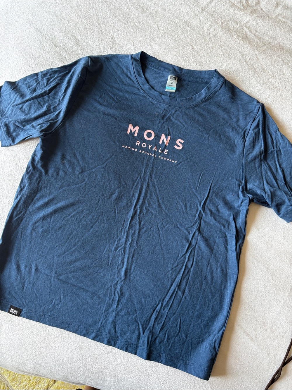 Moms Royale Women’s Navy merino wool T-Shirt medium